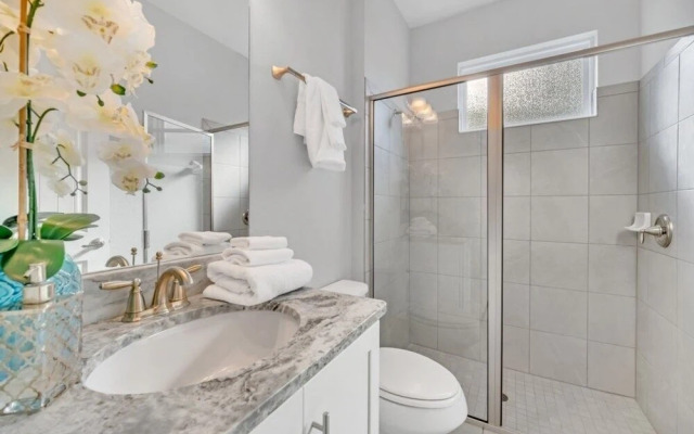 7673fair 5 Bedroom Villa by Redawning