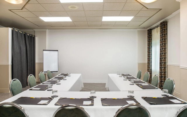 Days Inn by Wyndham Berthierville