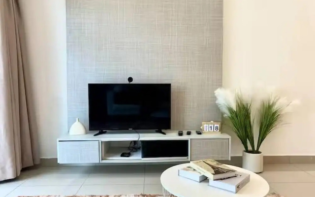 Rooftop Pool Jalan Landmark Apartments