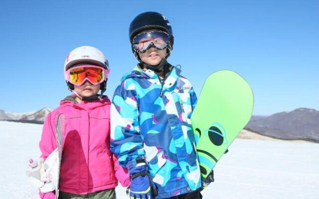 Shirakabako Royal Hill