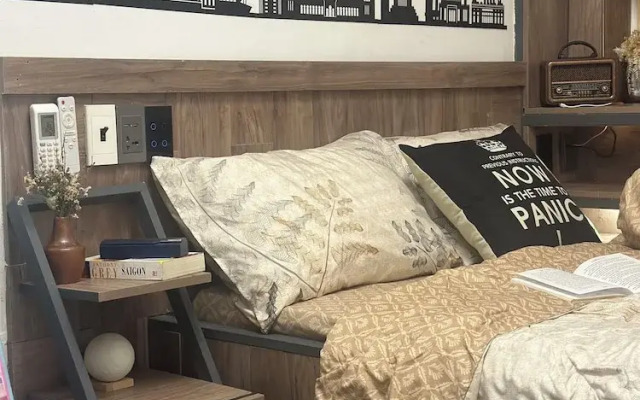 Tom's House 270