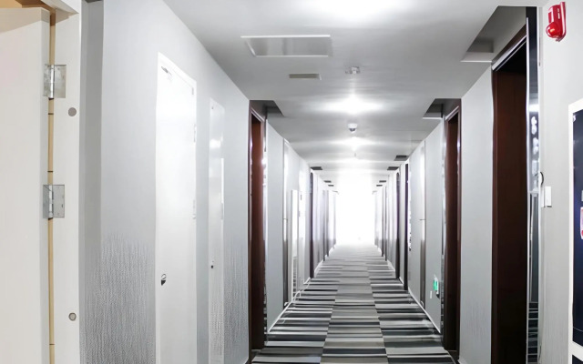 Jinjiang Metropolo Zhenjiang Railway Station Wanda Plaza