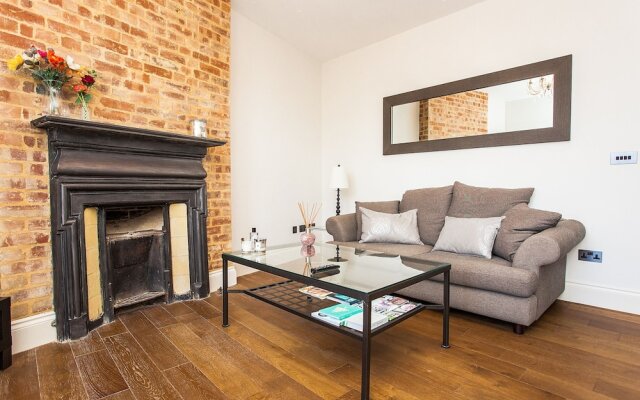 Newly Renovated 2 Bed in Wimbledon Village