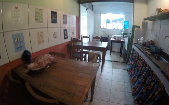 Livia Hostel Pousada