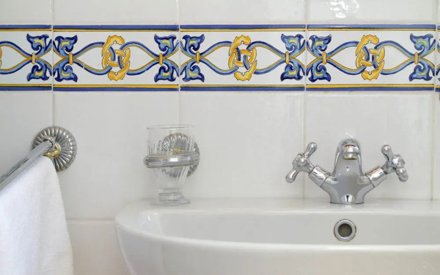 Vatican - WR Apartments