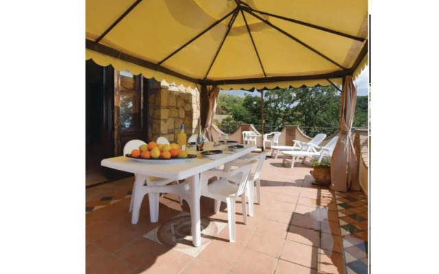 Beautiful Apt With Seaview Terrace