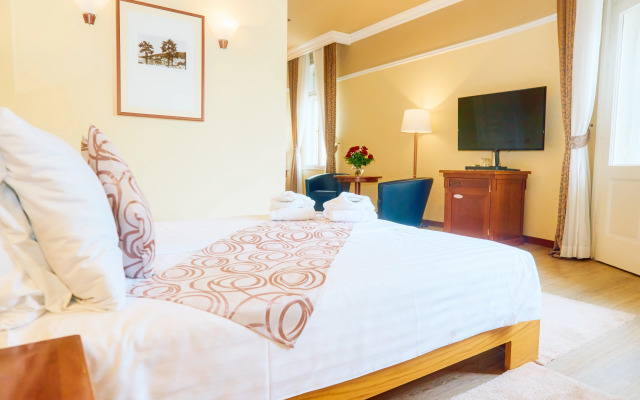 BRISTOL Hotel Opatija