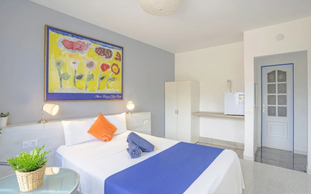 Hostel Neon Tenerife