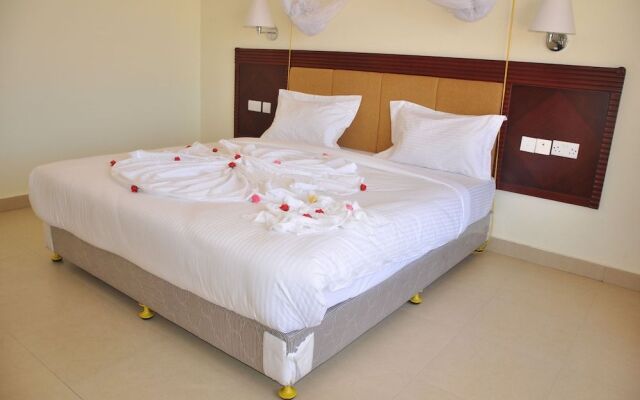 Luwa Evergreen Hotel