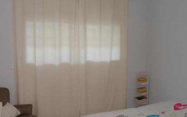 Home Rental Rue Latour Maubourg One Bedroom