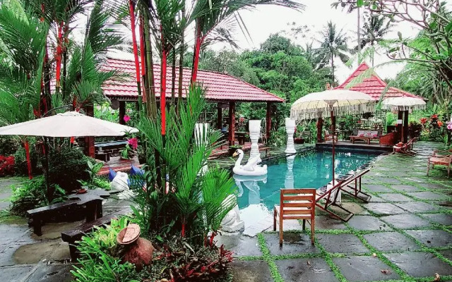 Villa Makcik Yogyakarta
