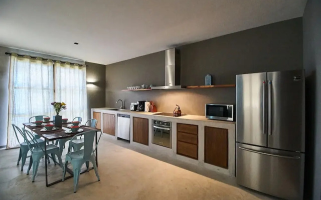 OCEANO 3 - New spacious condo & barbecue & bath tub & pool