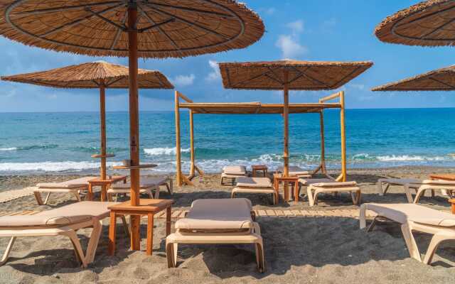 Tylissos Beach Hotel - Adults Only