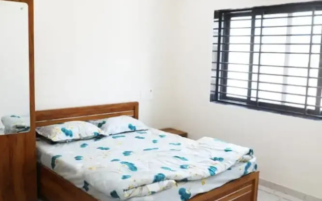 K K Luxurious Home Stay