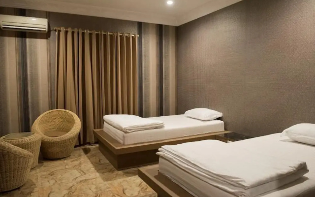 Hotel RAJA AKAS