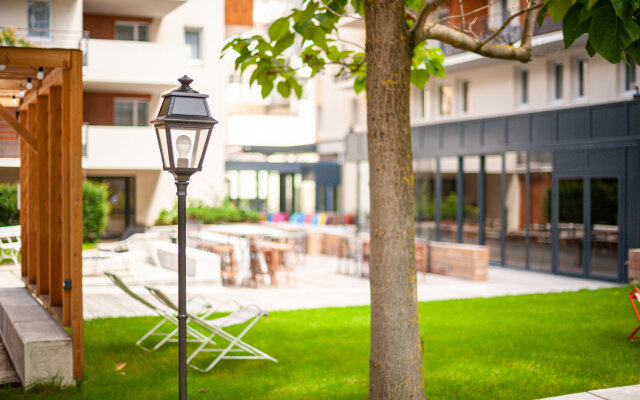 Le Hüb Grenoble Hotel