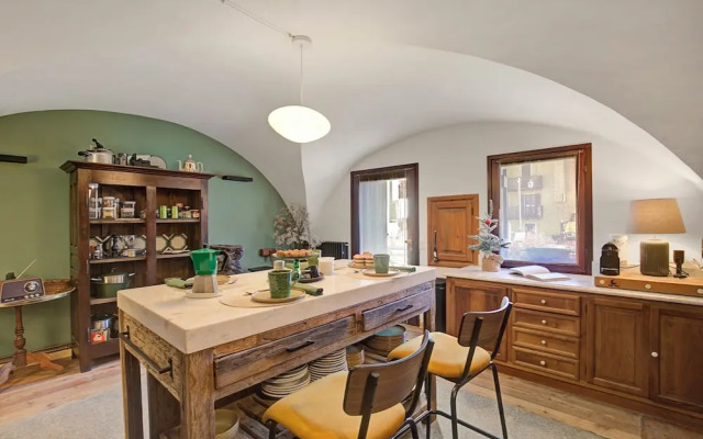 La Baita 1800 Ski In Ski Out