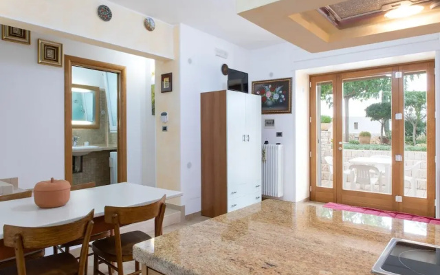 Villa Solare con piscina fronte mare