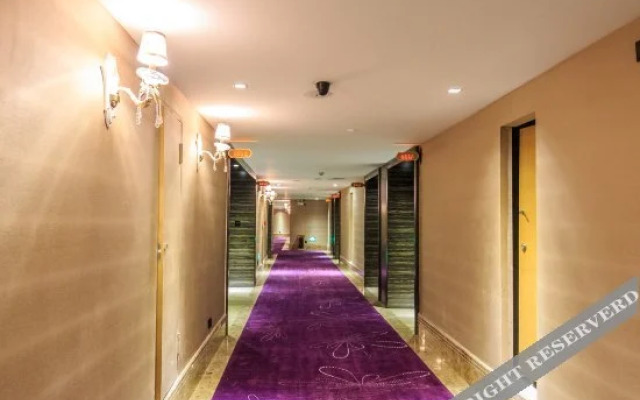 Shuangyuhui River View Hotel