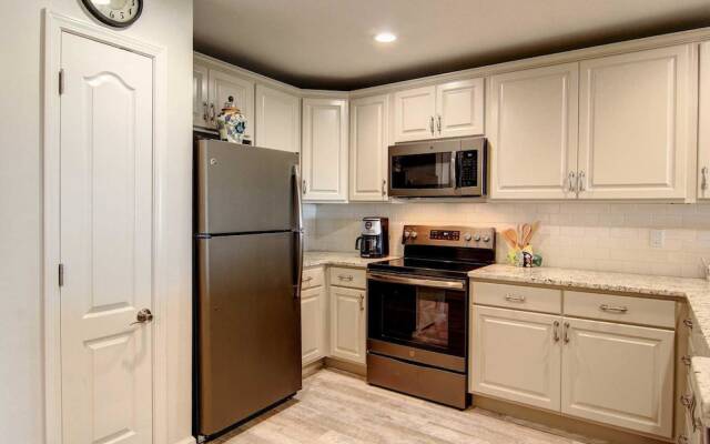Grand Caribbean 3007 2 Bedroom Condo by RedAwning