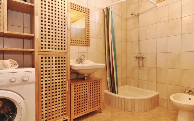 Stunning Home in Vir With 3 Bedrooms and Wifi