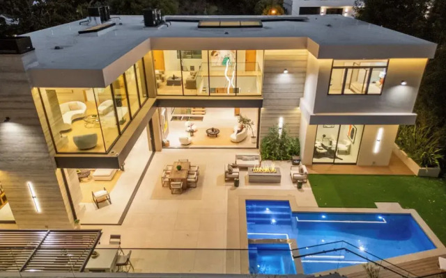 Hutton Modern