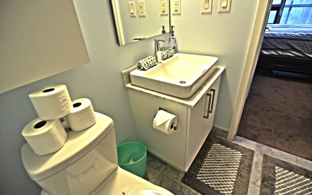 Toronto Escape - Onyx Suite
