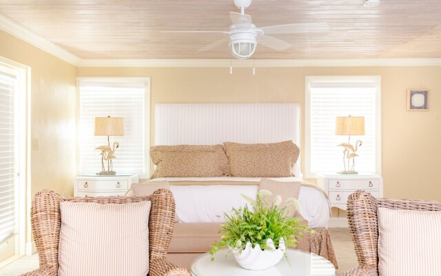 Romora Bay Resort & Marina