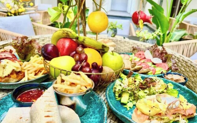 Bed/breakfast The 95m Penthouse Boutiqu spa Resort