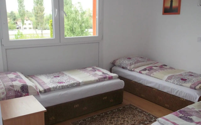 Touring & Sport Hostel Siofok