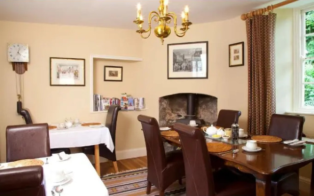 Kilbury Manor B&B