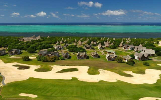 Sheraton New Caledonia Deva Spa & Golf Resort