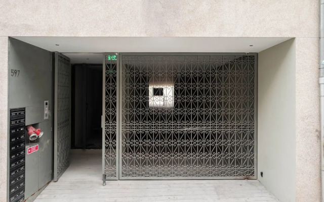 The Prestige Apartment 1F