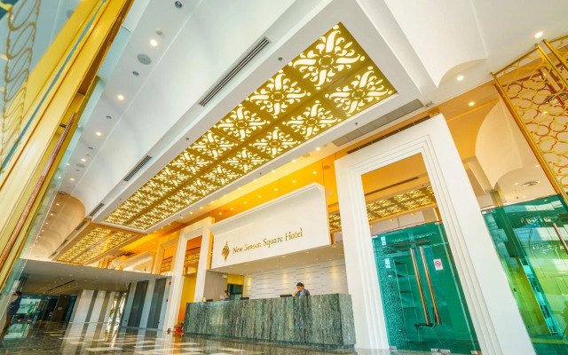 New Season Square Hotel