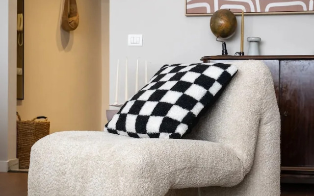 Views of all the Palaces 2BR Stunner