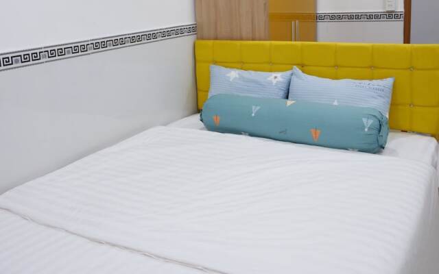 Winter Spring Homestay Center