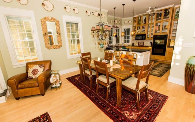 Destin Pointe Homes by Holiday Isle