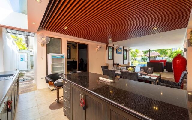 3 BR Pool Villa in Great Location BUB