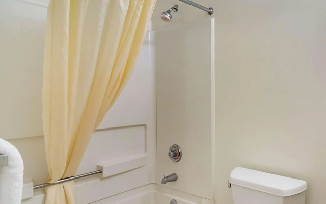 Motel 6 - Fayetteville, NC - Fort Liberty Area