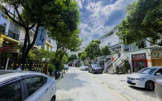 Kunming Mermaid holiday home Inn