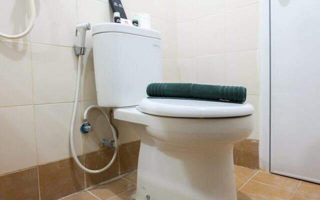 Clean 2BR Bassura City Apartment