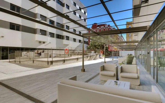 Livensa Living Studios Valencia Marina Real