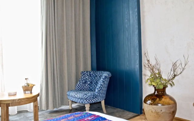 The Twelve Manor•Terraces Lodge