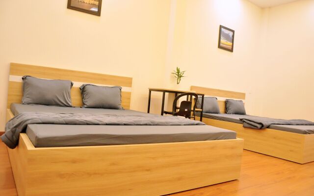 10 Dollar Homestay Danang - Hostel