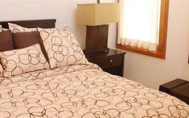 Punta Blanca Golf & Beach Resort