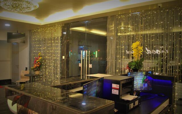 Good 9 Hotel