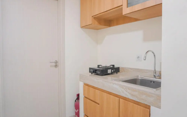 Spacious And Comfy 2Br With Extra Room Apartment At Meikarta