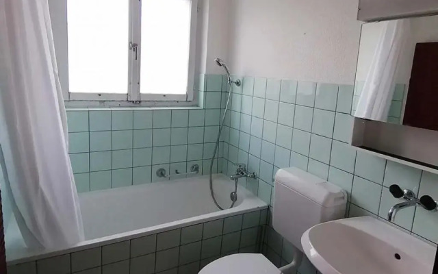 ZIMMERzuVERMIETEN in Deitingen Neumatt