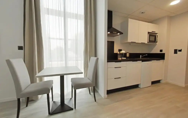 Appart h tel Saint-denis Studio 9