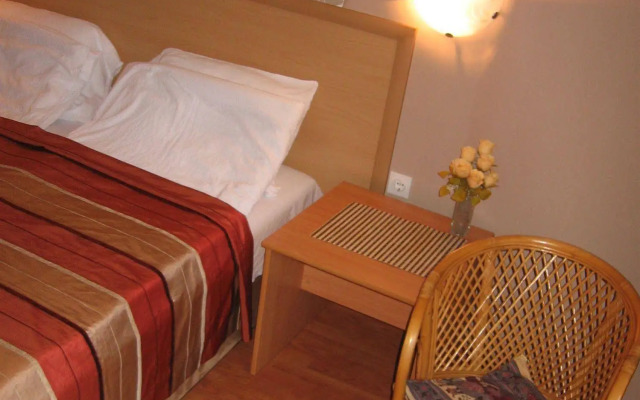 De Lux Apartments Kosta